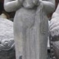 Stehender Buddha mit Bowle