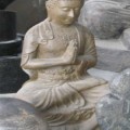 ￼Sitzender Buddha